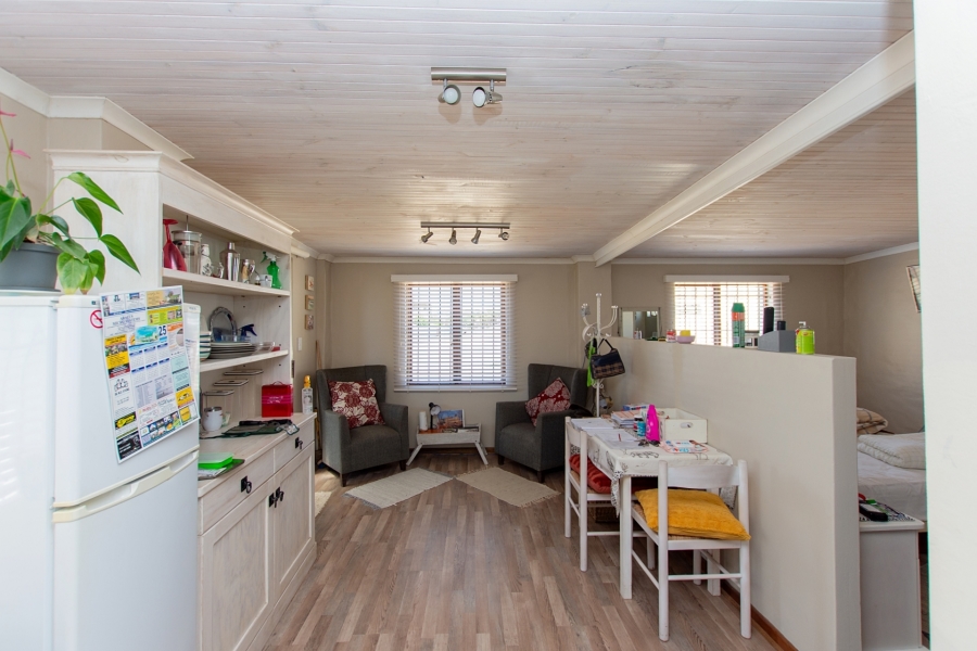 6 Bedroom Property for Sale in Jacobsbaai Western Cape